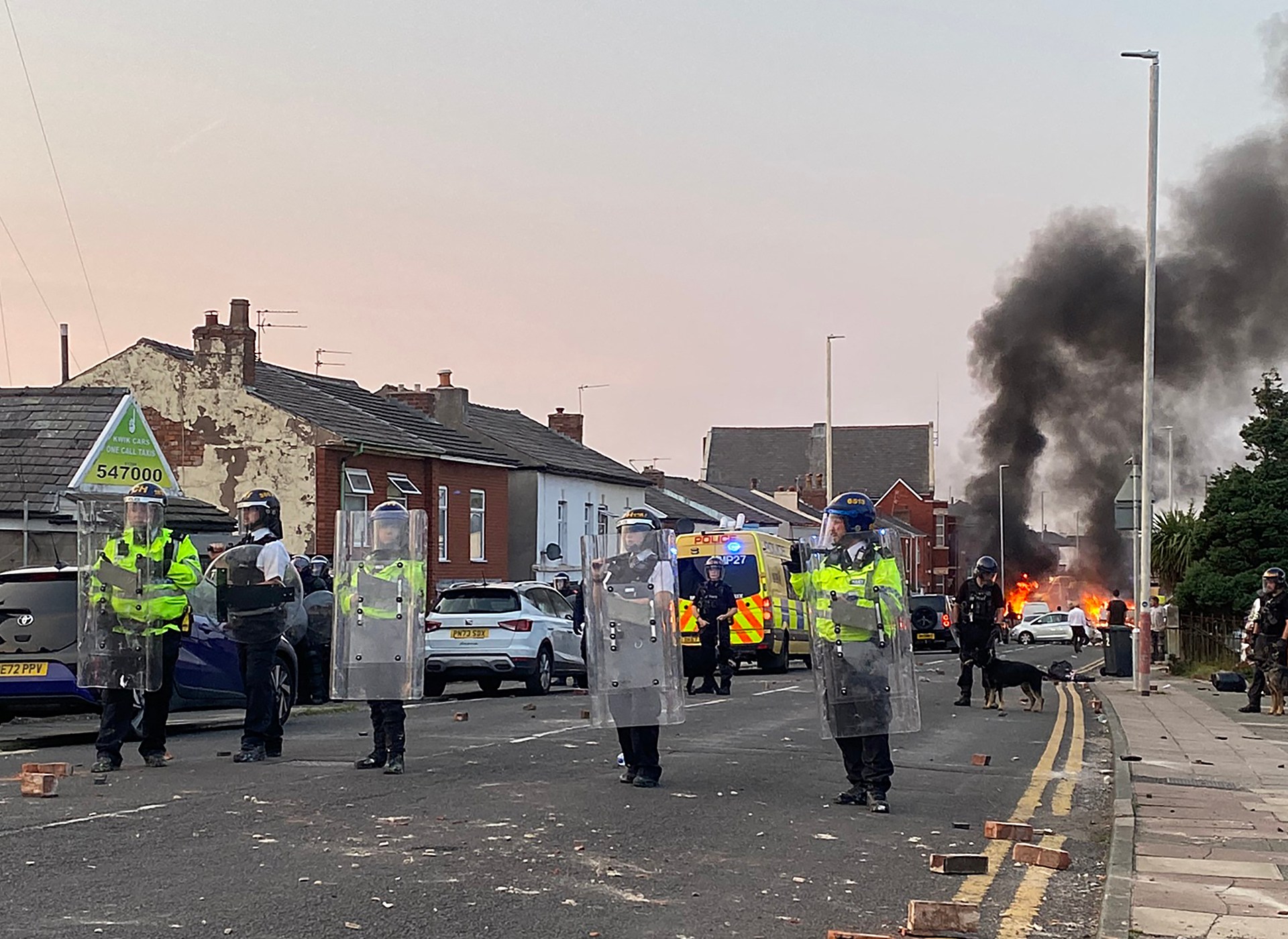 Far-right protesters target Southport mosque, clash with UK police