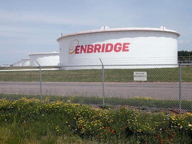 Enbridge pipeline spills 70,000 gallons of oil in Wisconsin