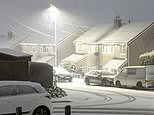 UK snow LIVE: Hour-by-hour weather forecasts as cold snap hits Britain with blizzards and freezing rain on the way