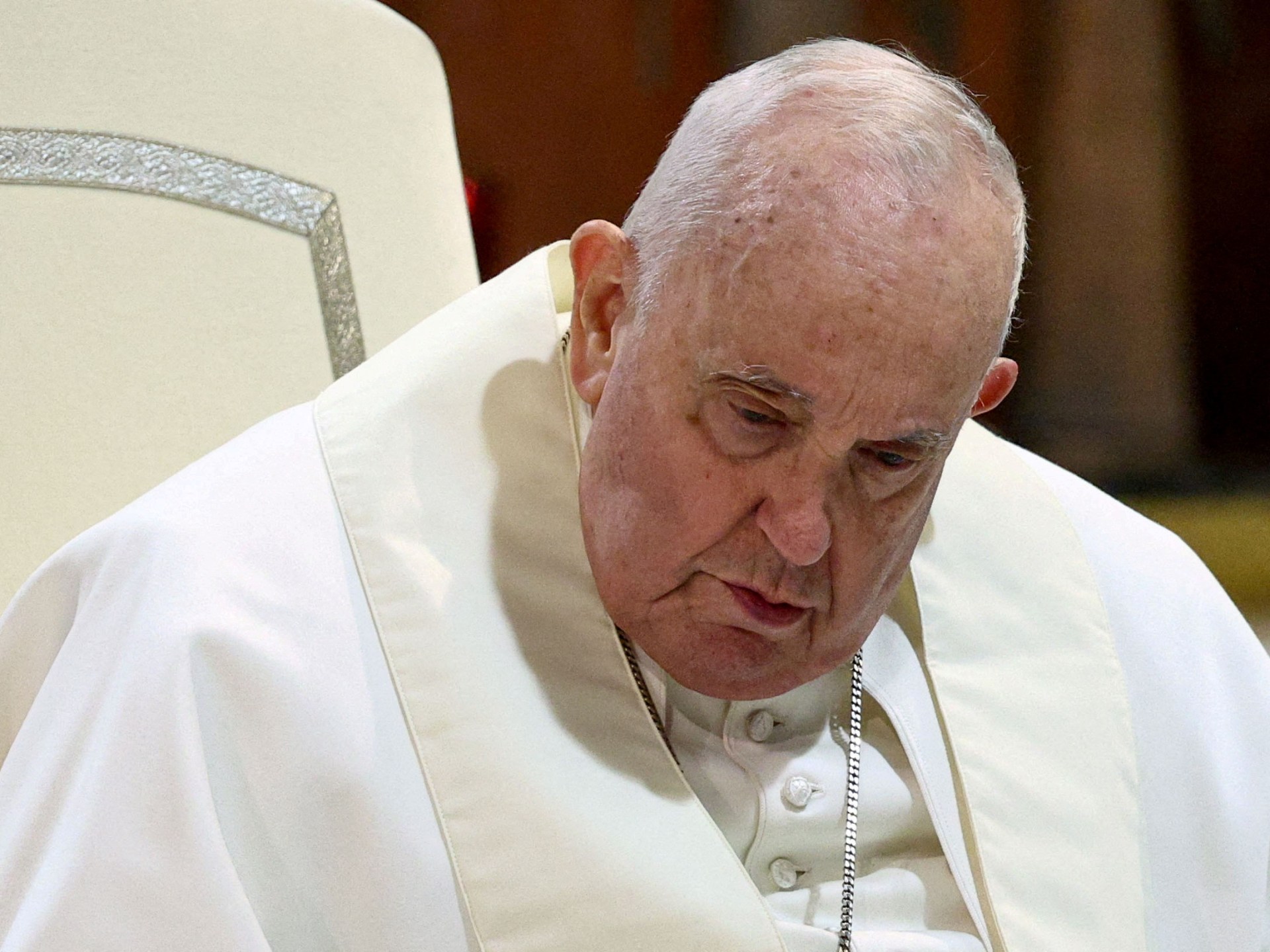 Pope Francis has pneumonia in both lungs, Vatican says