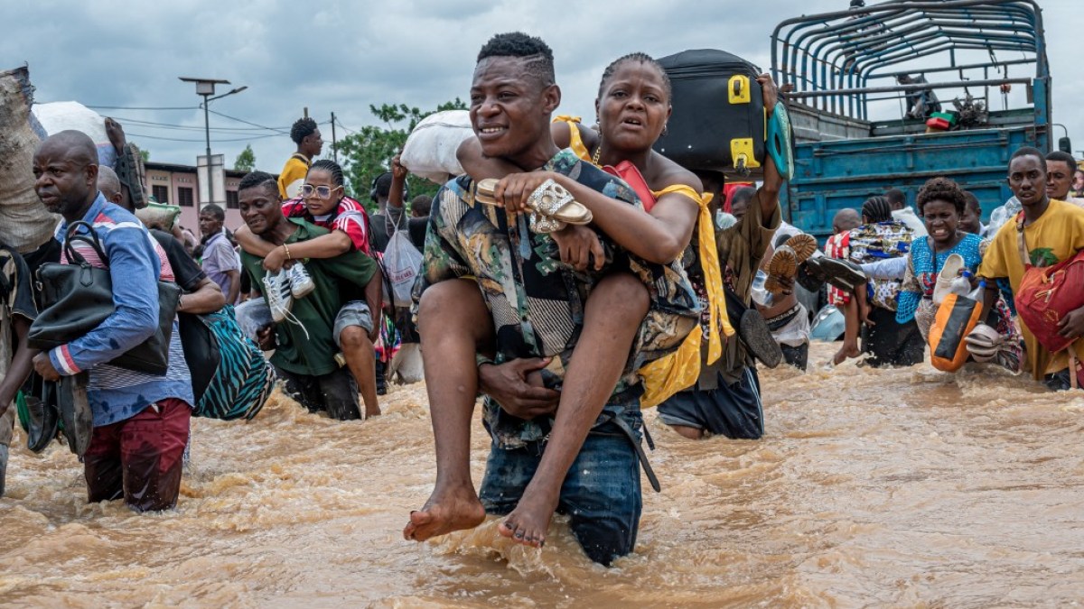 Heavy floods in DR Congo’s Kinshasa leave dozens dead, destroy homes