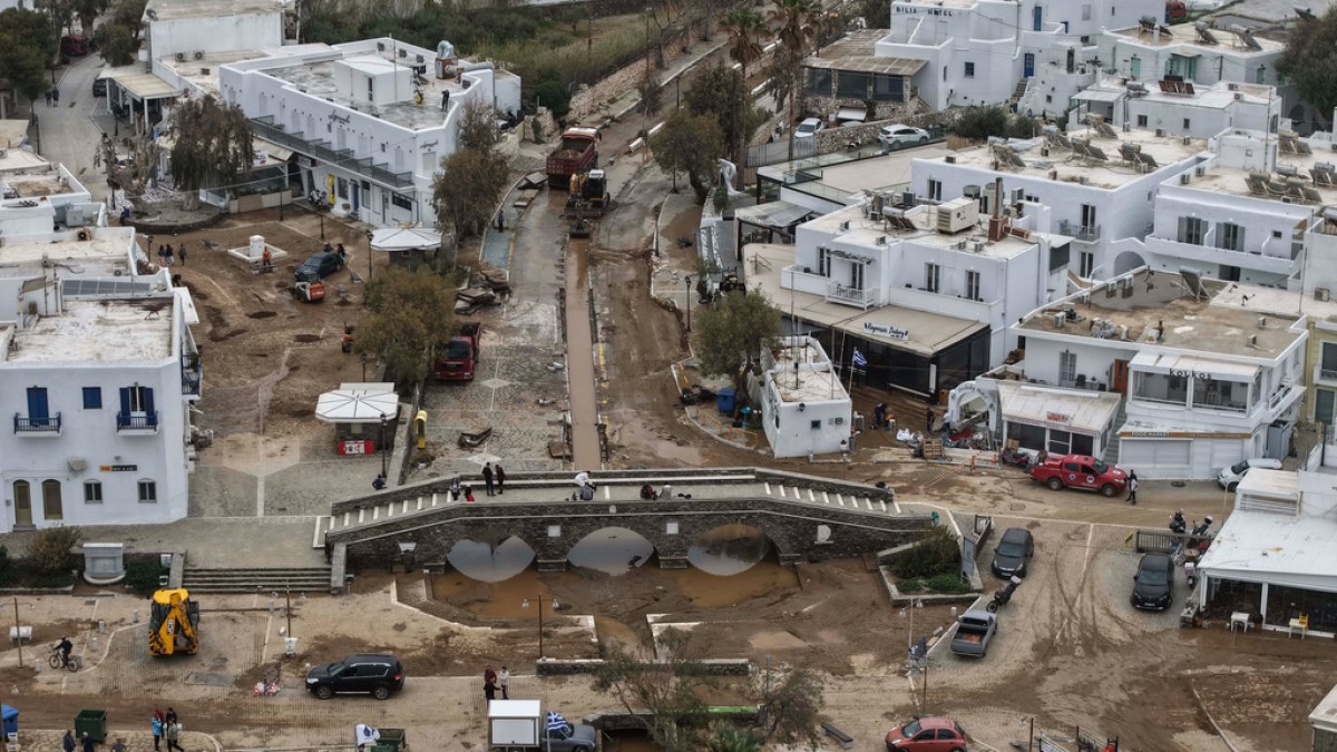 Crete hit hardest among Greek islands battered by storms, flooding