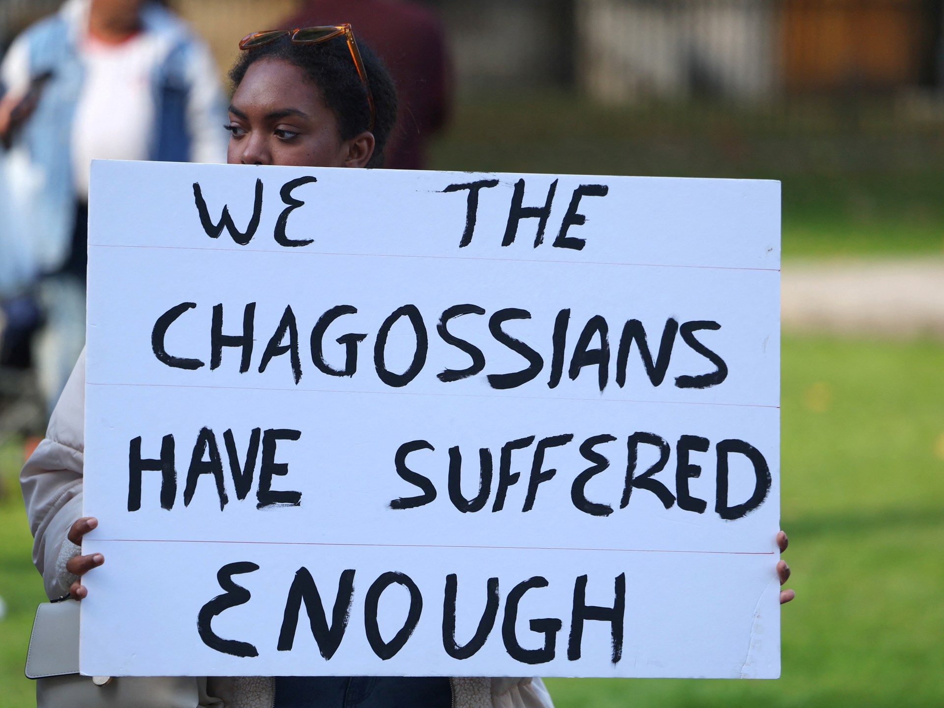 UK court temporarily blocks deal to hand Chagos Islands to Mauritius