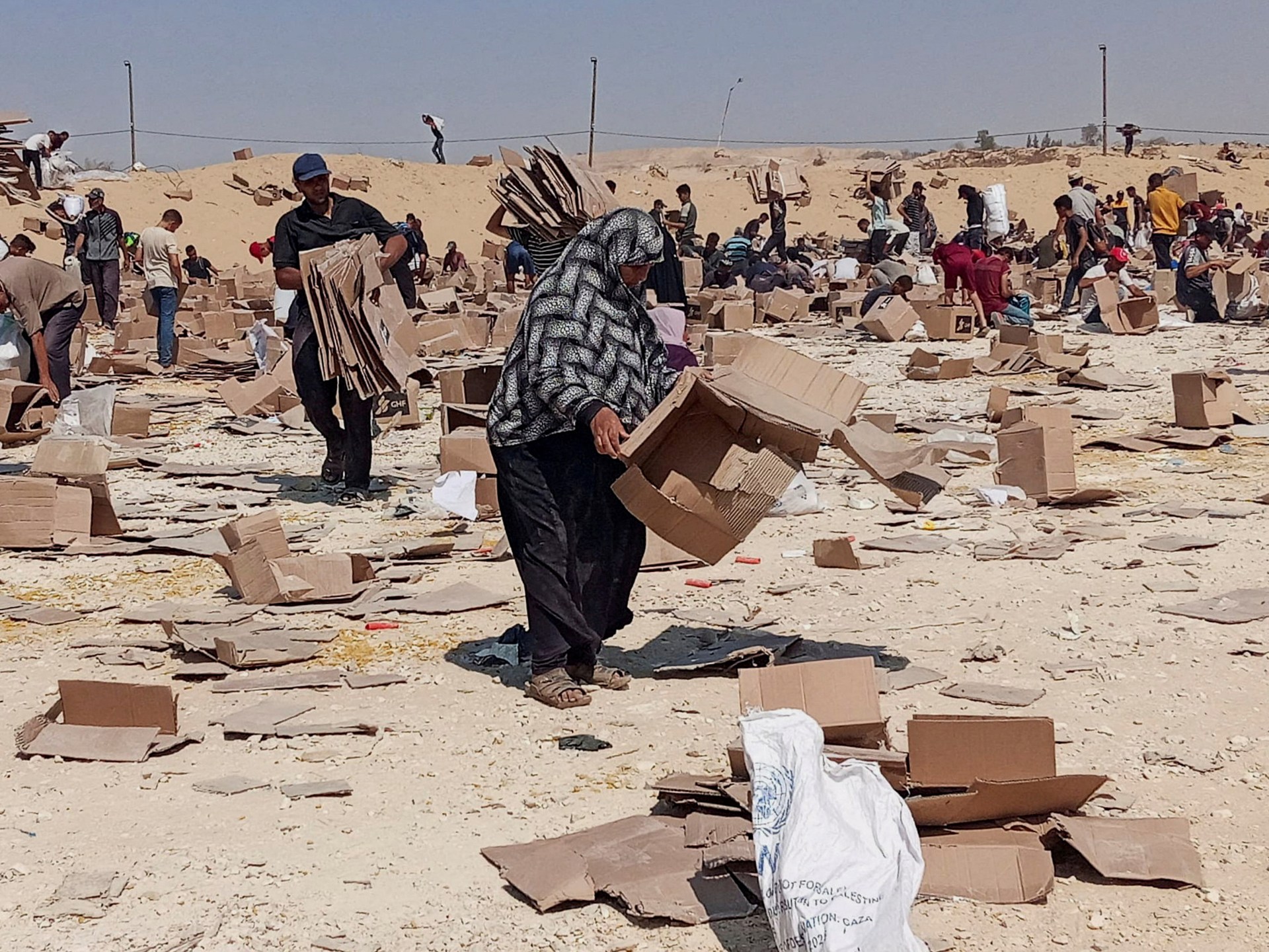 How Israeli-backed gangs in Gaza are extorting starving civilians