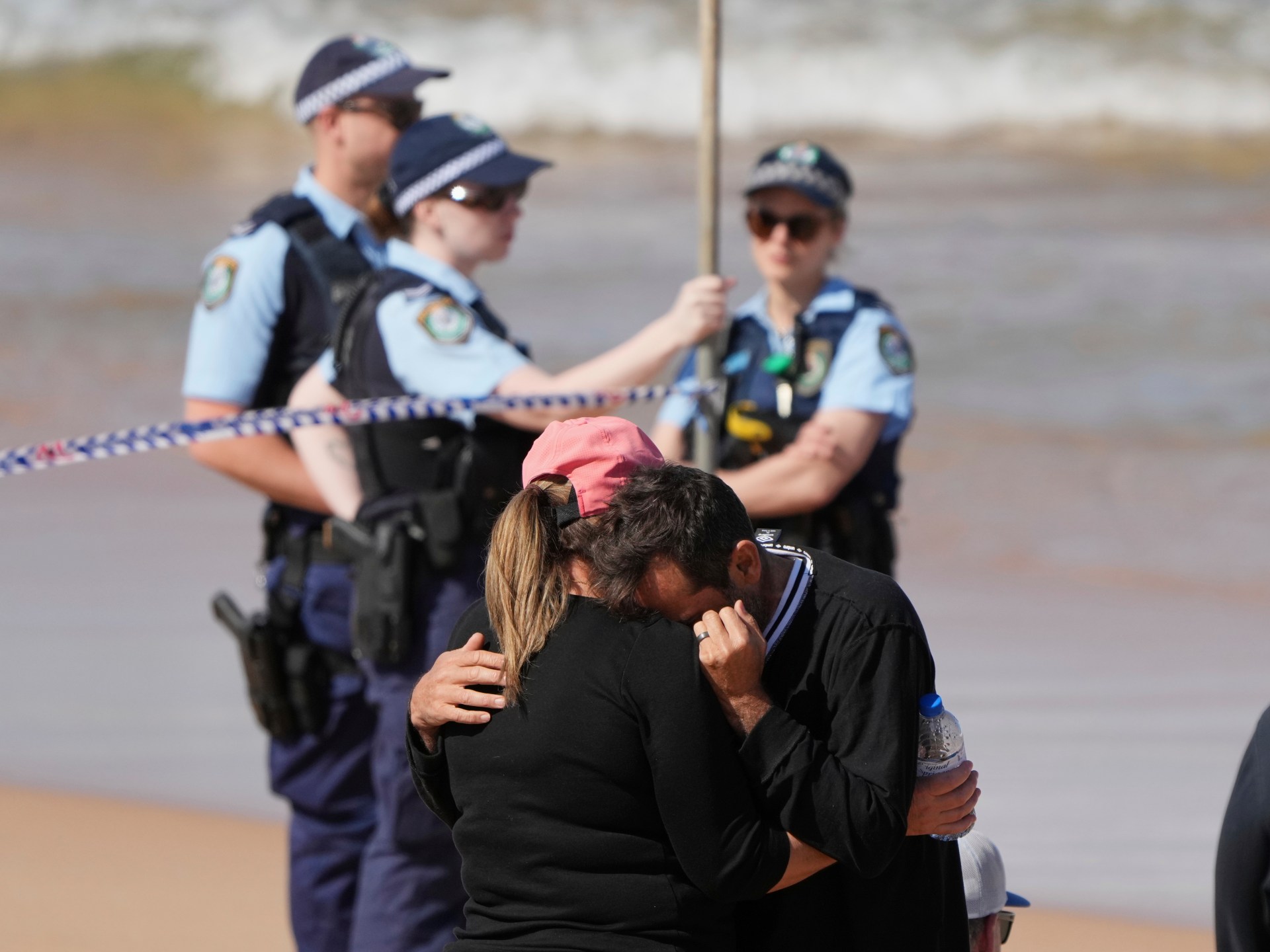 Shark attack kills surfer off Sydney beach in Australia