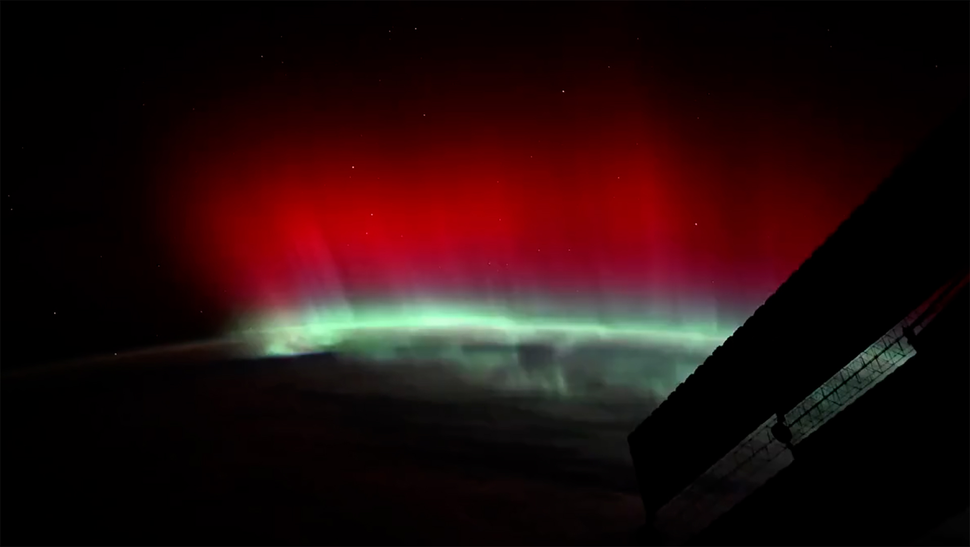 Astronaut captures rare red aurora from International Space Station