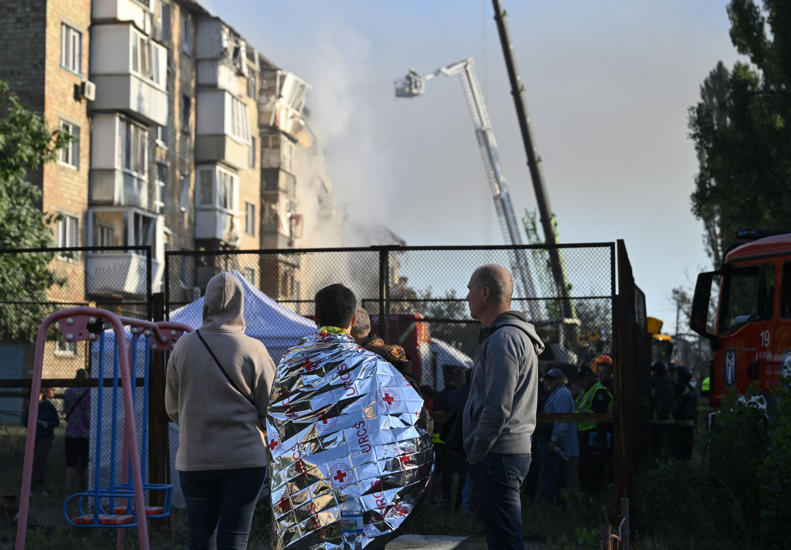 Russian air attack on Kyiv kills children and damages EU building