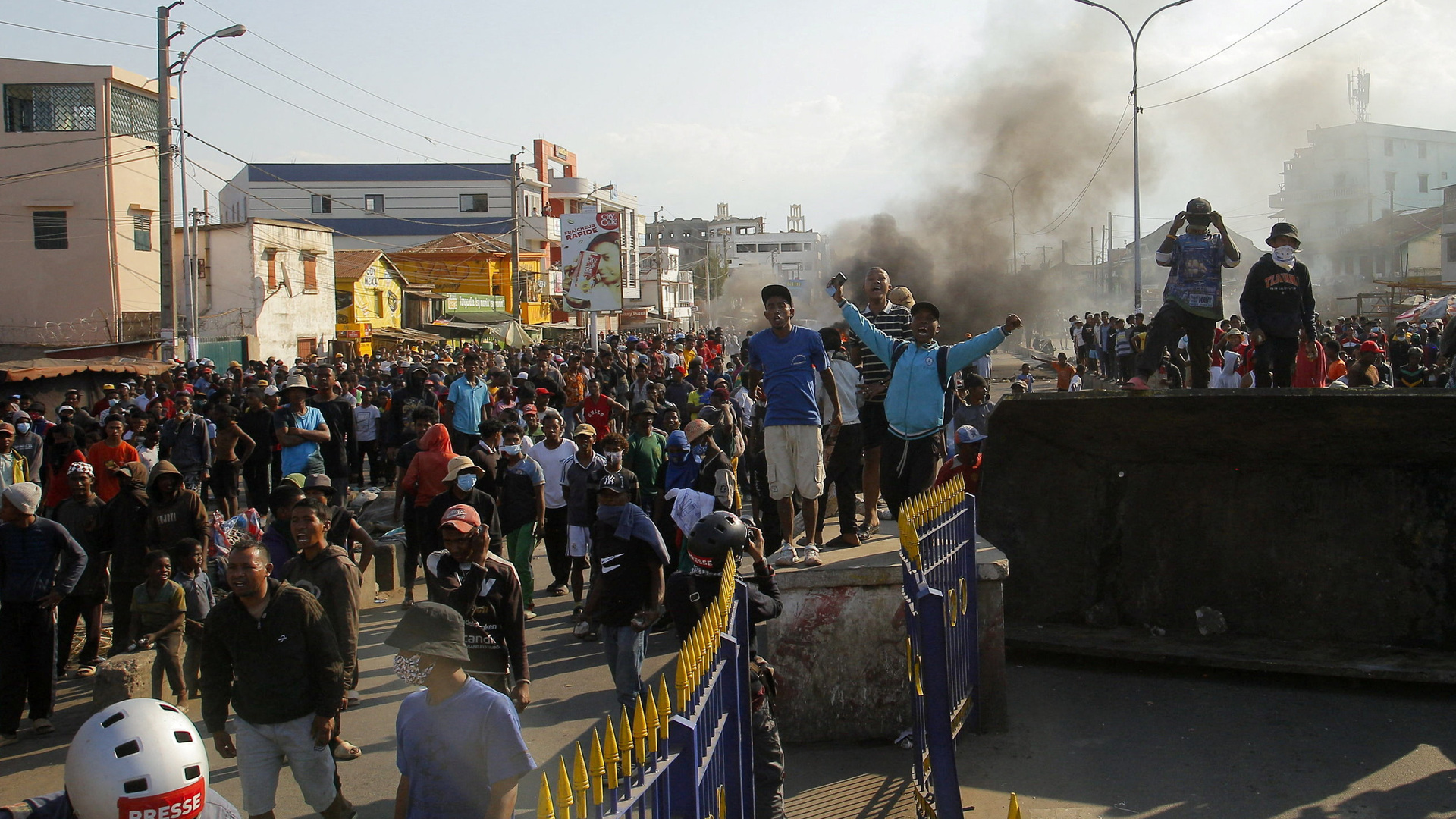 Protesters reject offer for dialogue as unrest escalates in Madagascar