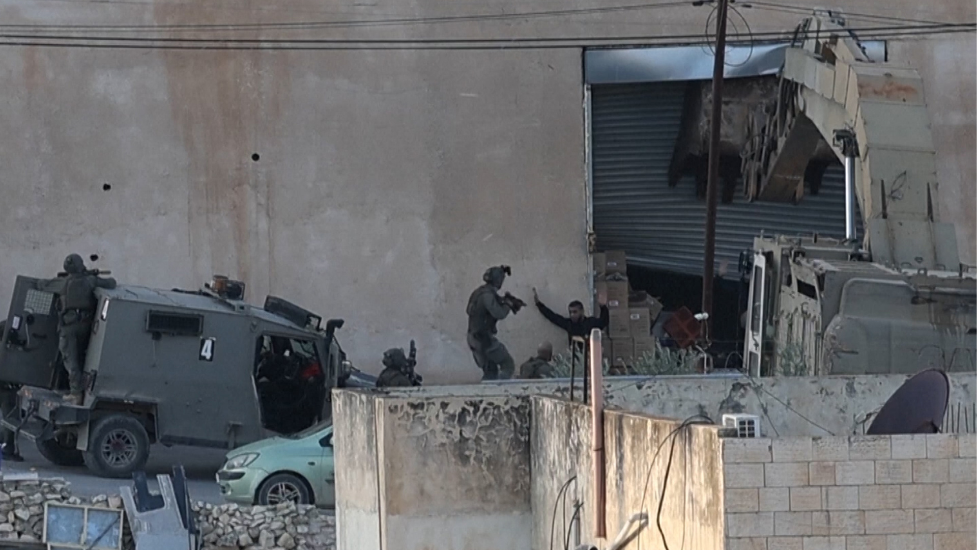 Video shows Israeli soldiers shooting surrendering Palestinians in Jenin