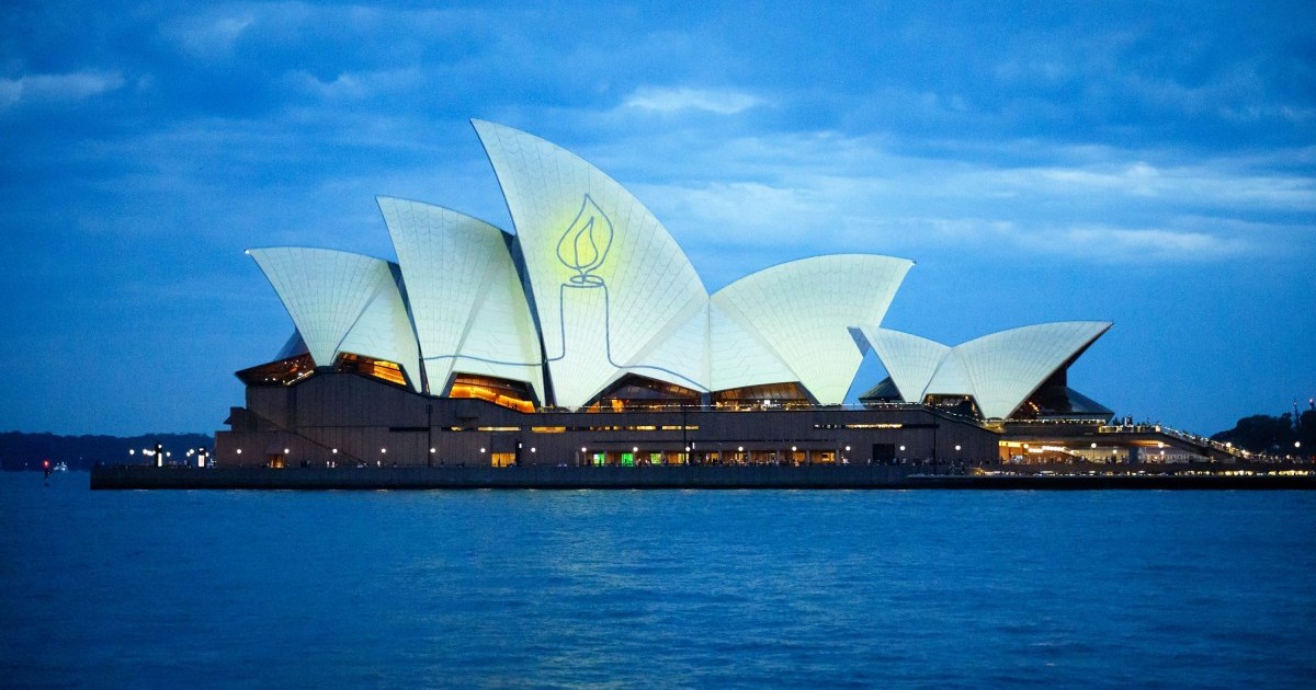 Families of Bondi victims demand probe into anti-Semitism in Australia