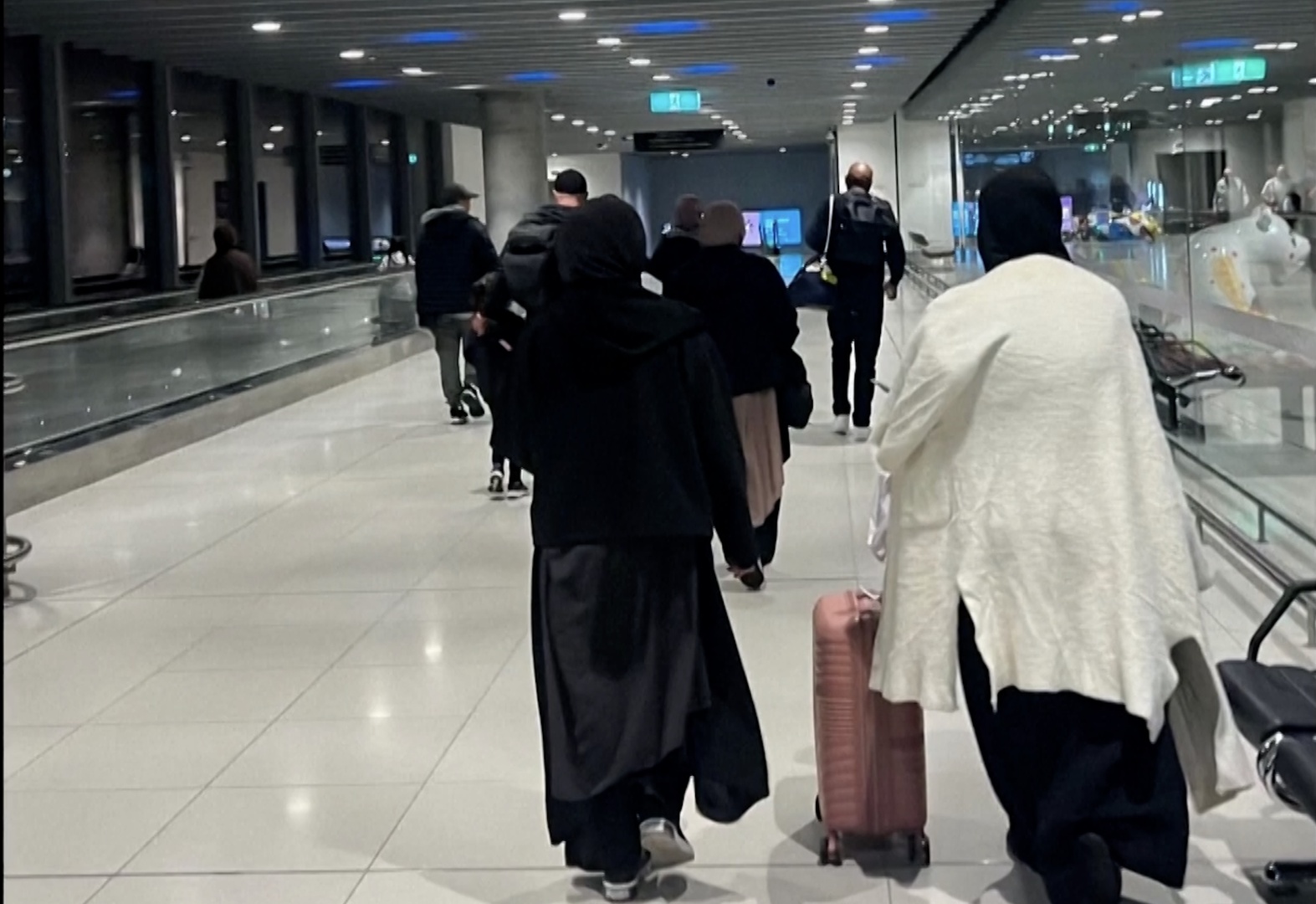 ISIL-linked Australian women arrested at airports