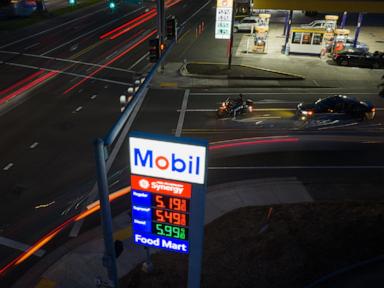 Profit for the biggest US oil companies declined in the first quarter, but only on paper